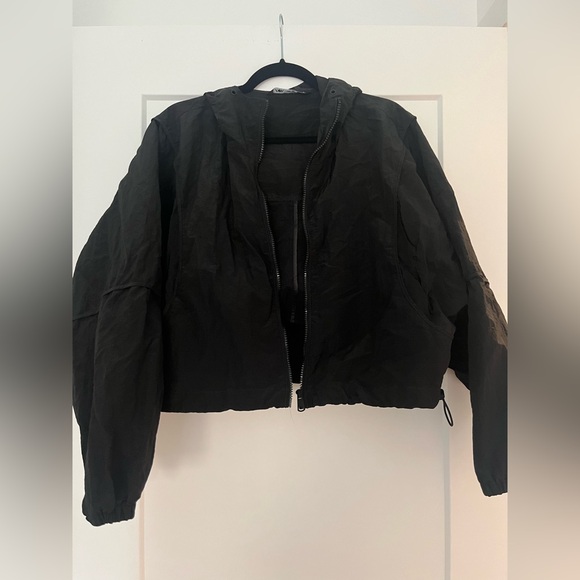 Zara Cropped Packable Black Rain Jacket Size Medium - Picture 8 of 16